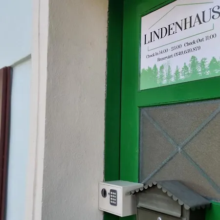Lindenhaus بيت ضيافة *